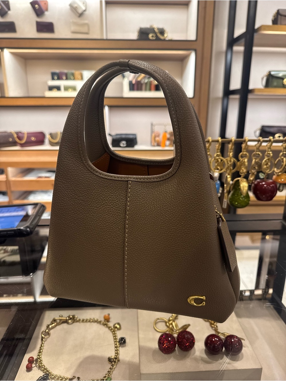 COACH Lana Shoulder Bag 23 in Brass/Dark Stone - Picture 3 of 9